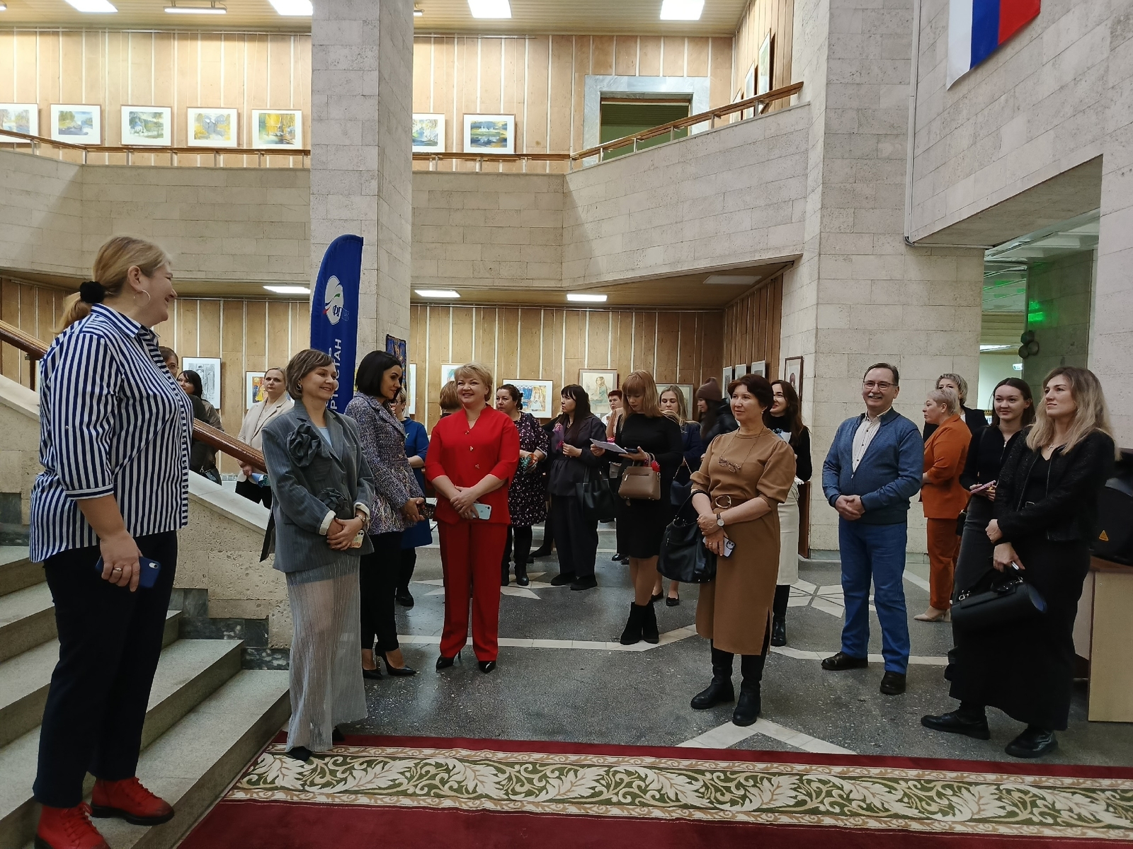 Елена ЛУНОВСКАЯ