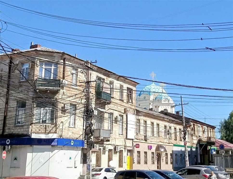 Симферополь. На улице города...