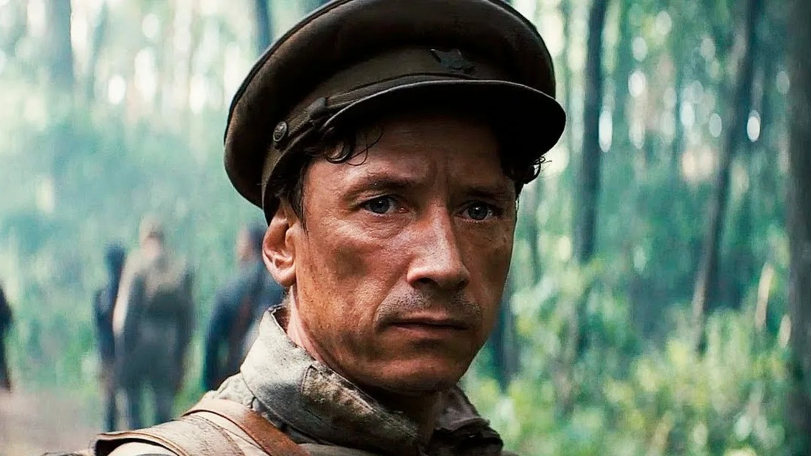 kinopoisk.ru «Праведник» (2023). Драма, военный, история. Реж.: Сергей Урсуляк.