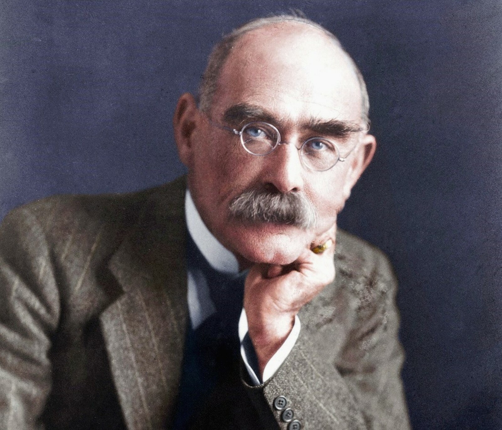 Джозеф Редьярд Киплинг (1865-1936) — английский писатель, поэт, журналист и путешественник.