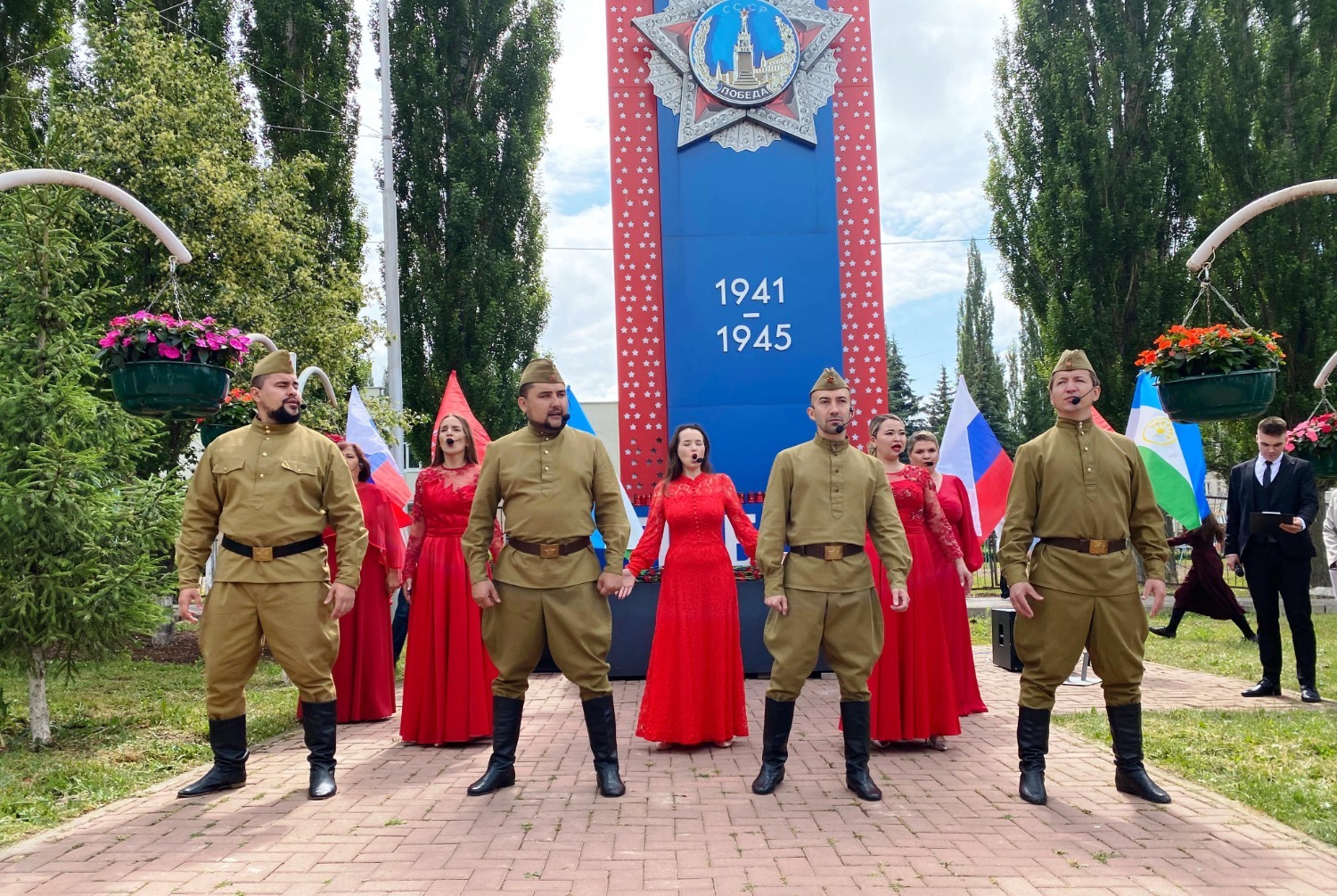 Солисты ГДК