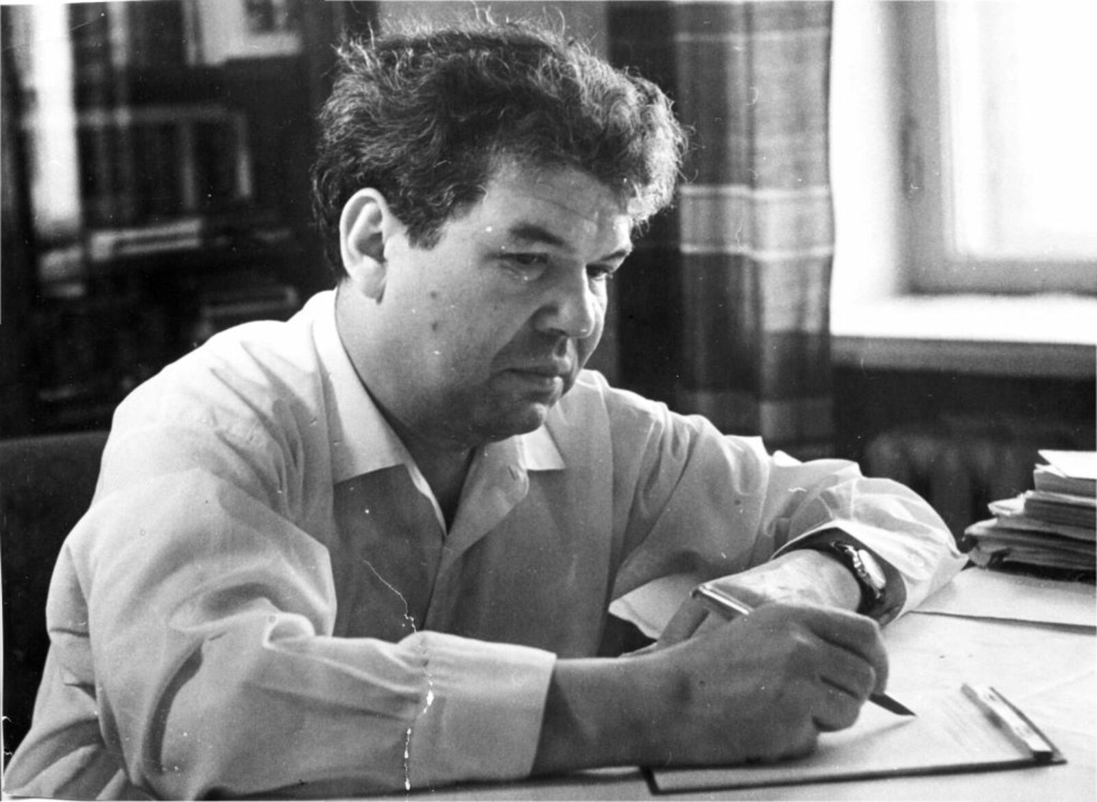 Мустай Карим (20 октября 1919 — 21 сентября 2005) — башкирский поэт, писатель и драматург.