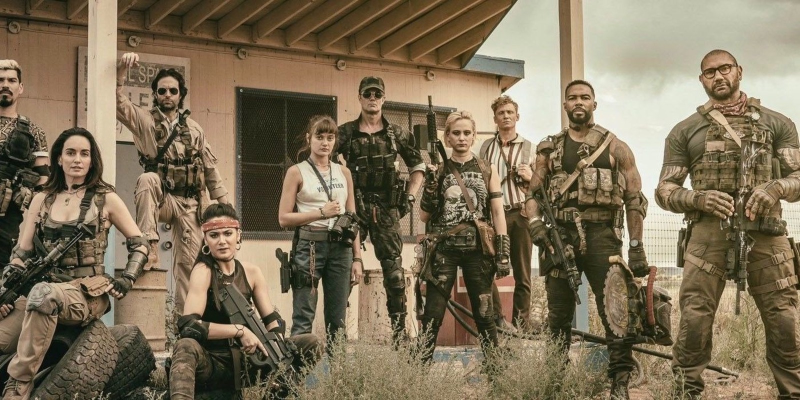 kinopoisk.ru «Армия мертвецов», реж. Зак Снайдер. 2021 г.