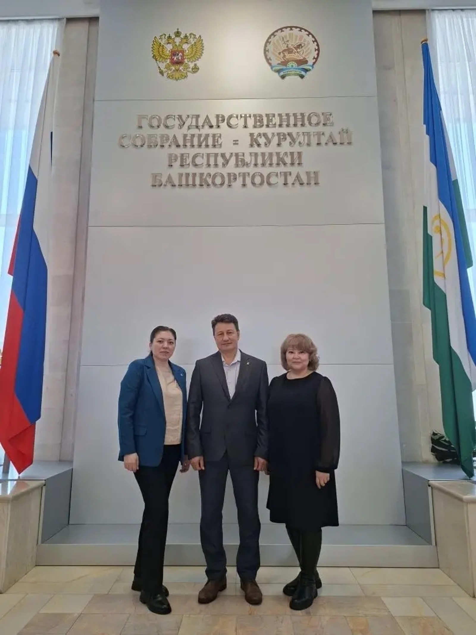 Клуб детей, подростков и молодежи "Надежда"